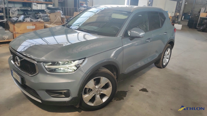 Volvo XC40 0