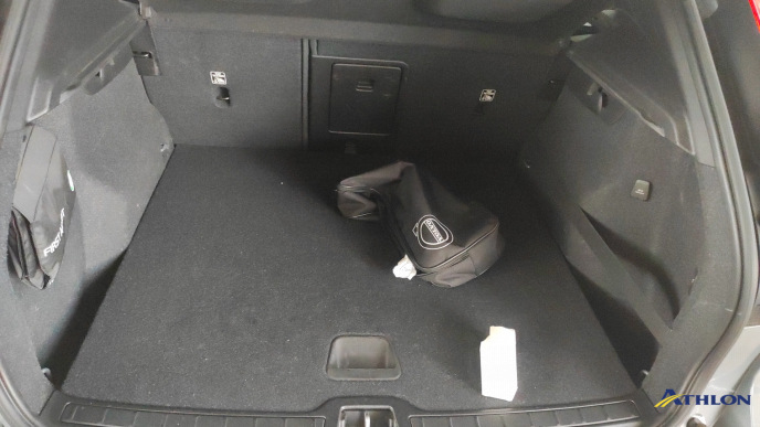 Volvo XC40 10