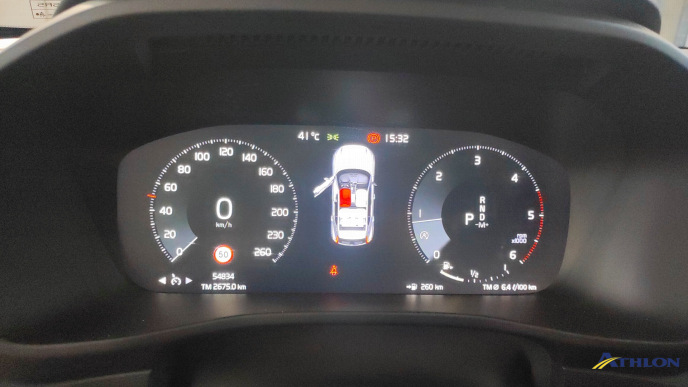 Volvo XC40 12
