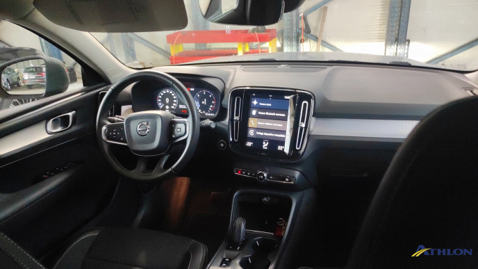 Volvo XC40 7