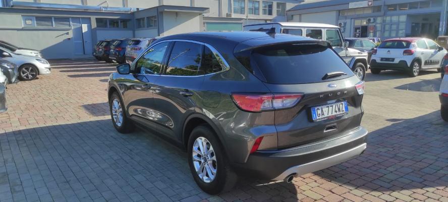 Ford Kuga 3ª serie 1