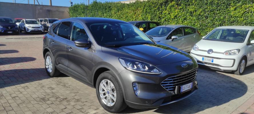 Ford Kuga 3ª serie 2