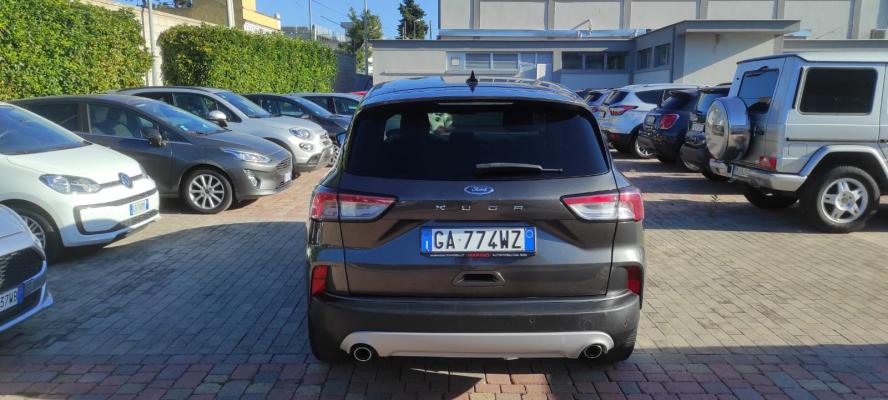 Ford Kuga 3ª serie 5