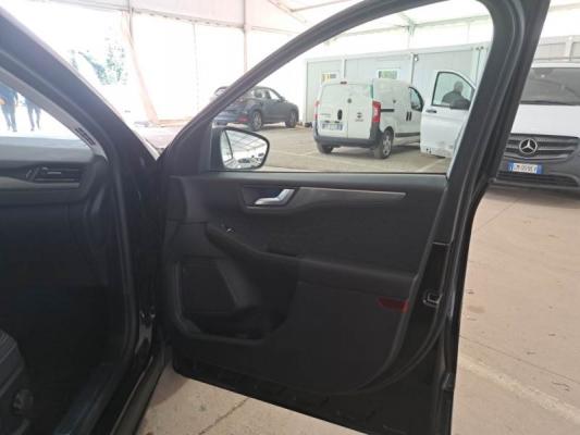 Ford Kuga 100