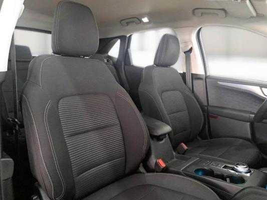 Ford Kuga 13