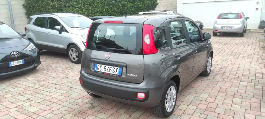 Fiat Panda Hybrid 3