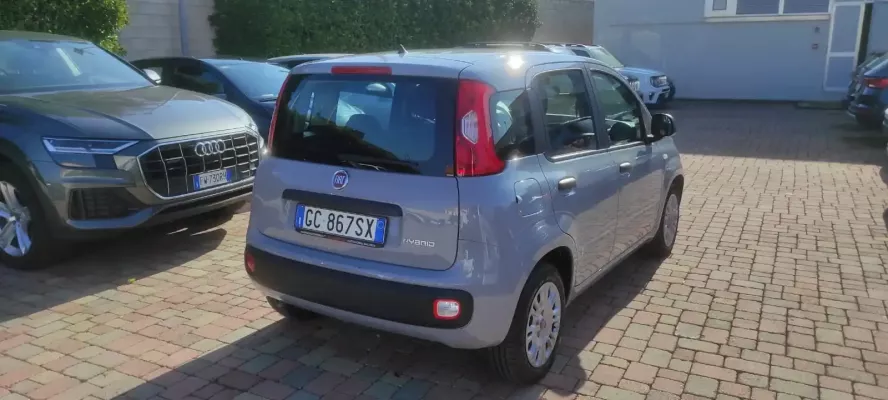 Fiat Panda Hybrid 3