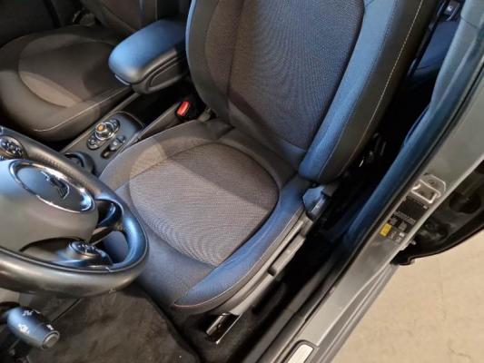 Mini Mini Countryman 12