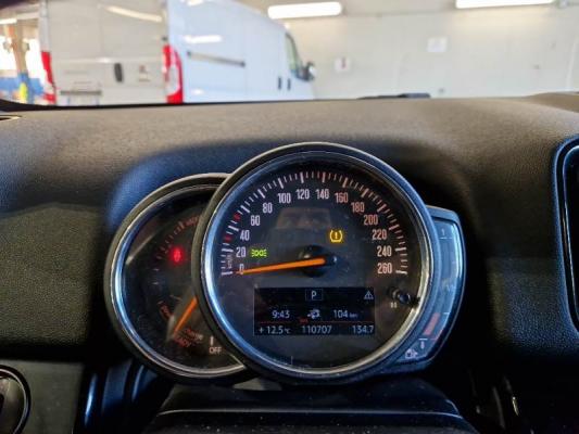 Mini Mini Countryman 4