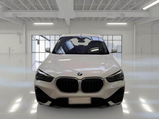 BMW X1 6