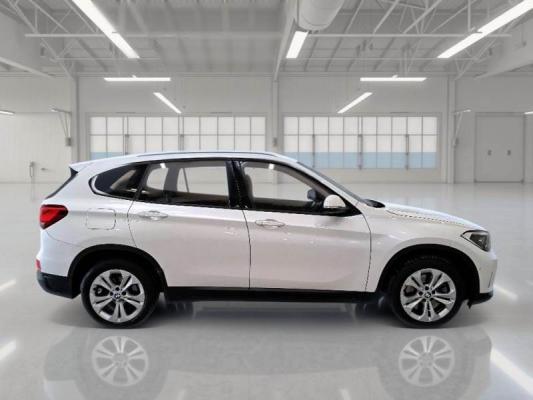 BMW X1 7