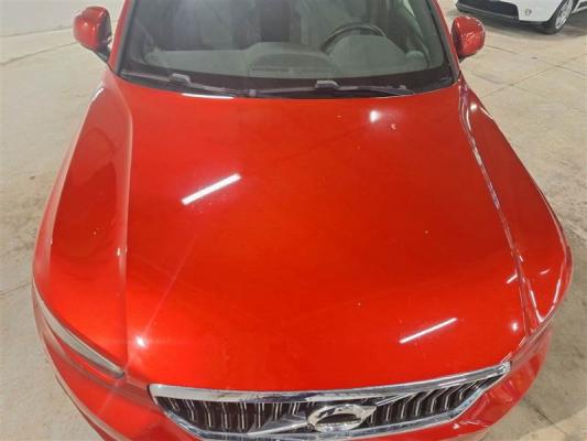 Volvo XC40 24