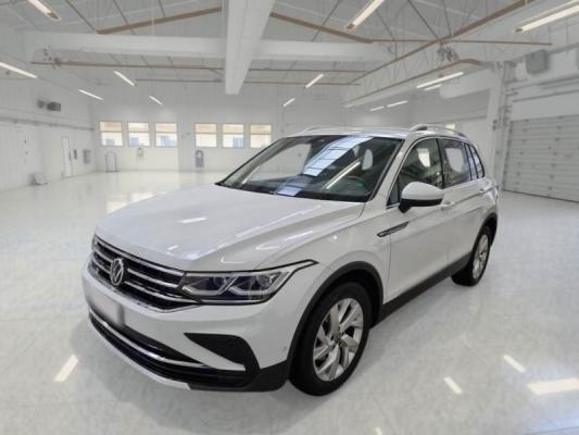 Volkswagen Tiguan 1