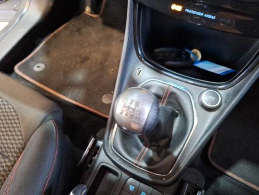 Ford Puma 81