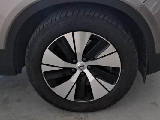 Volvo XC40 16