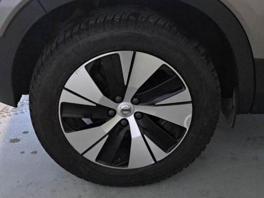 Volvo XC40 17