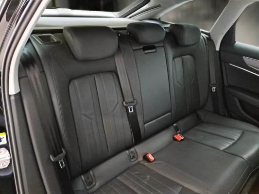 Audi A6 Avant 15
