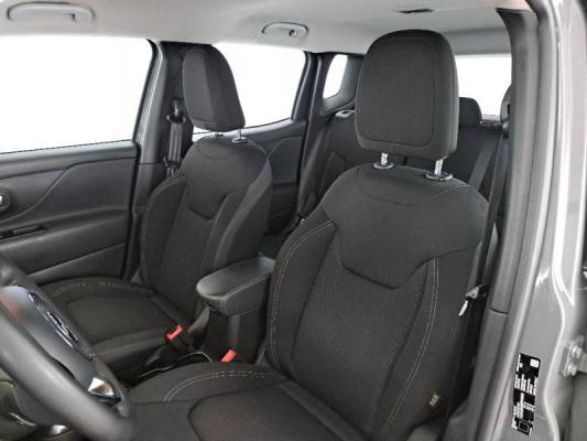 Jeep Renegade Hybrid 11