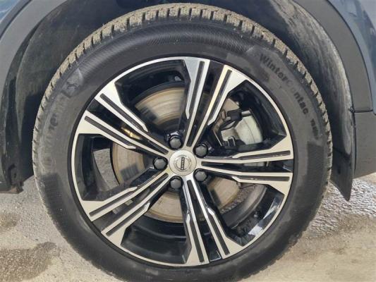 Volvo XC40  17