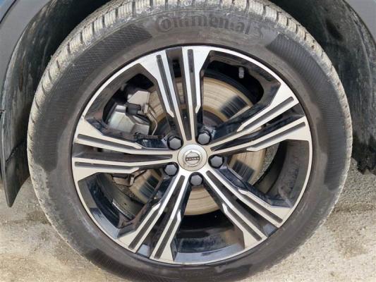 Volvo XC40  20