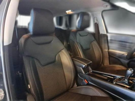 Jeep Compass 13