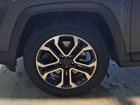 Jeep Compass 20