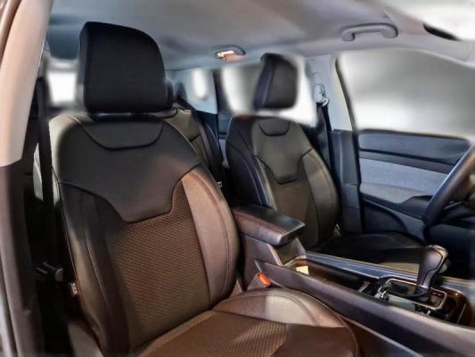 Jeep Compass 13