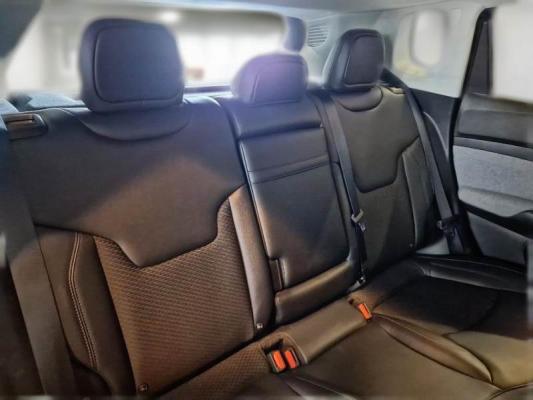 Jeep Compass 15