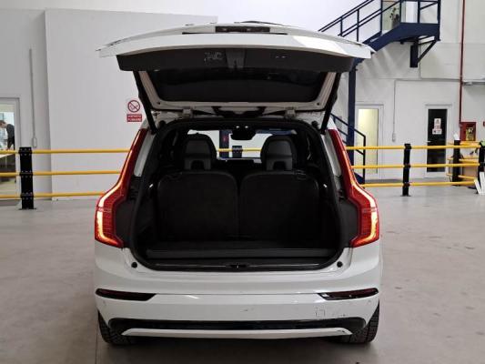 Volvo XC90  5