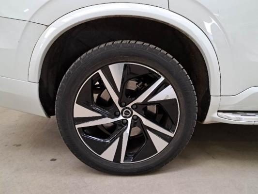 Volvo XC90  20