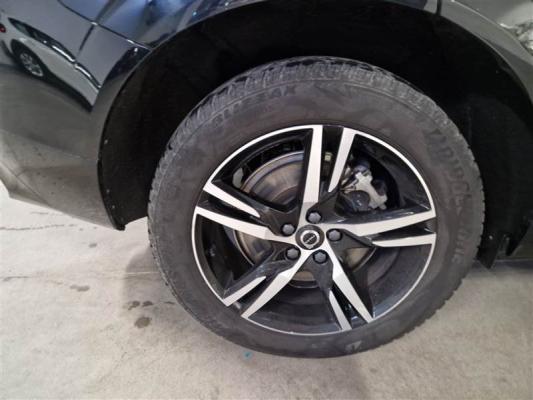 Volvo XC60  17