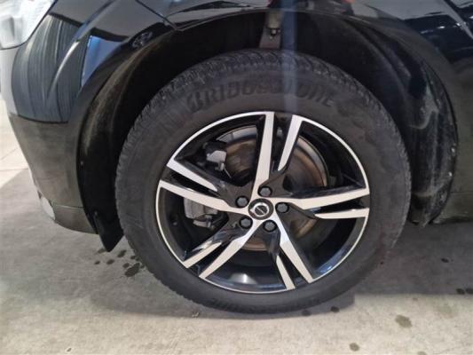 Volvo XC60  19