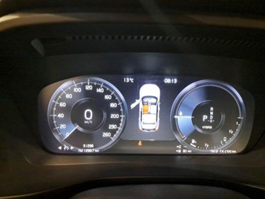 Volvo XC40  4