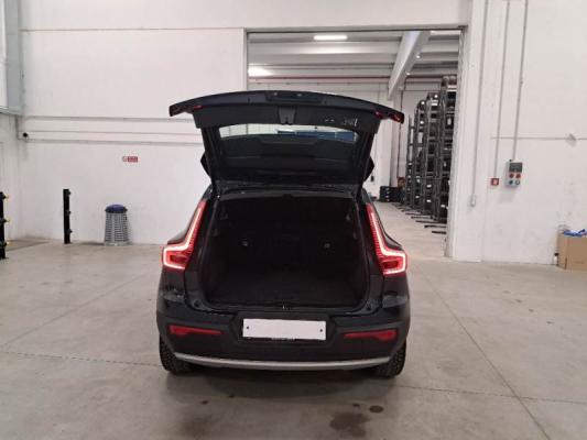 Volvo XC40  5