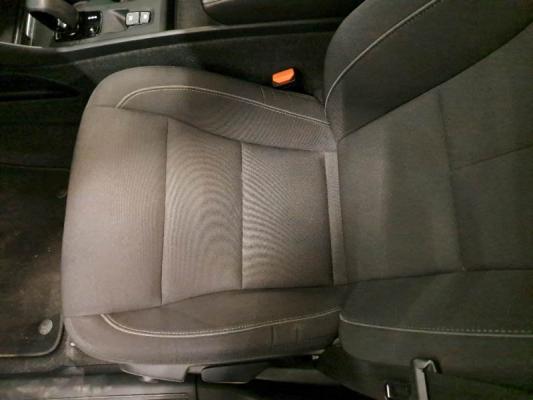 Volvo XC40  12