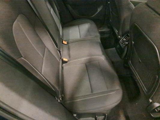 Volvo XC40  16