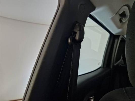 Jeep Renegade Hybrid 108