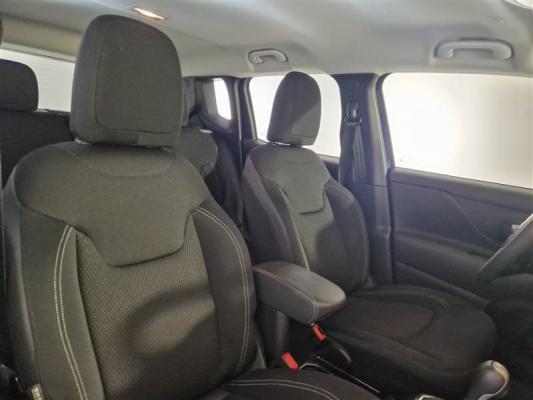 Jeep Renegade Hybrid 14