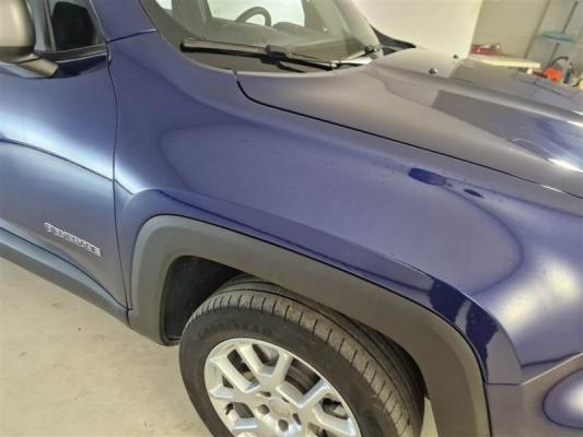 Jeep Renegade Hybrid 31