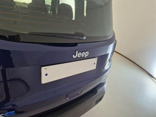 Jeep Renegade Hybrid 43