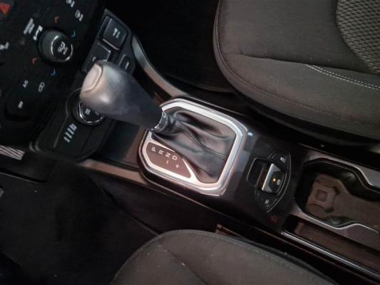 Jeep Renegade Hybrid 83
