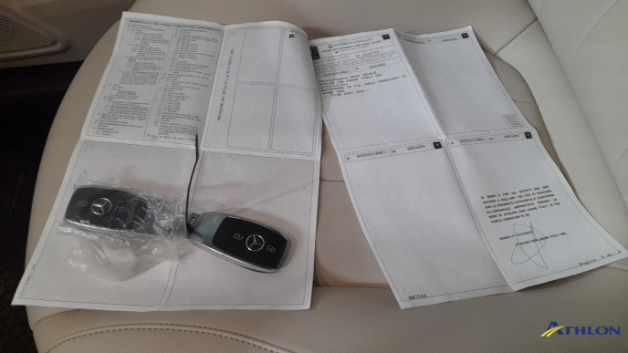 Mercedes GLA          H247 19
