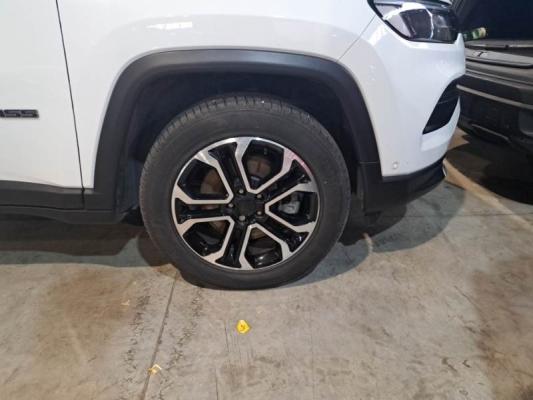 Jeep Compass 16