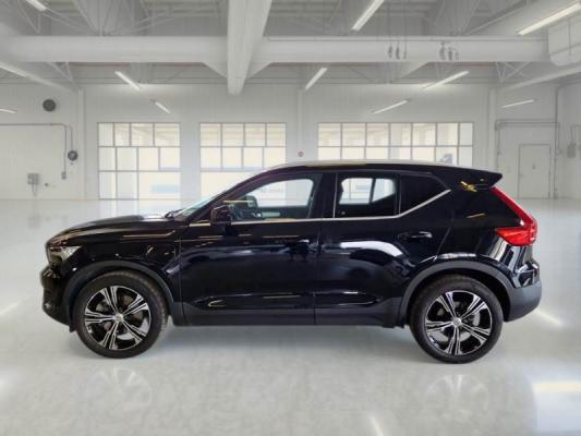 Volvo XC40  7