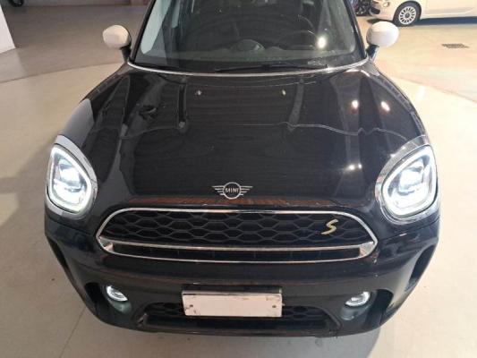 Mini Mini Countryman 18