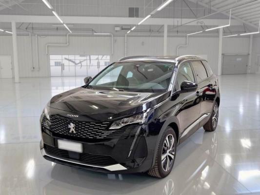 Peugeot 5008 1