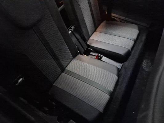 Peugeot 5008 18
