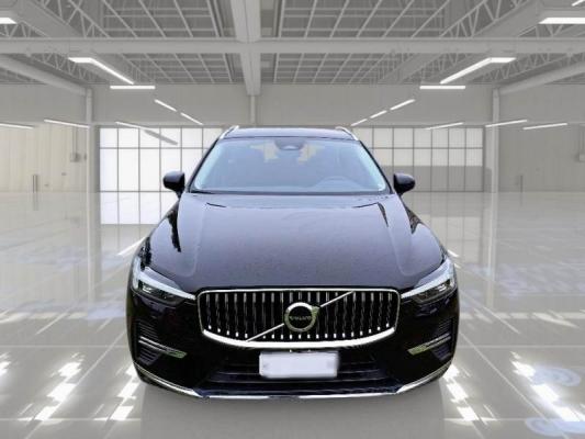Volvo XC60  6