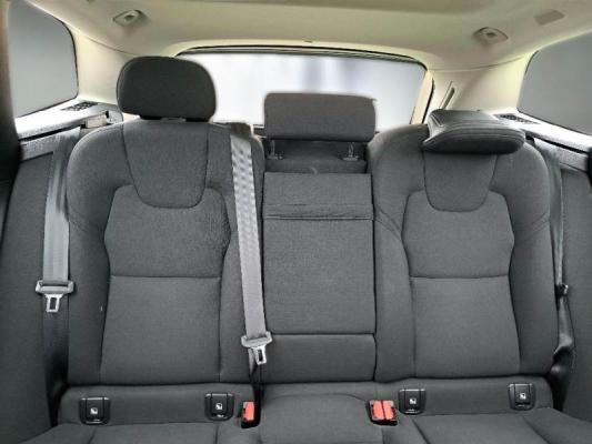 Volvo XC60  15