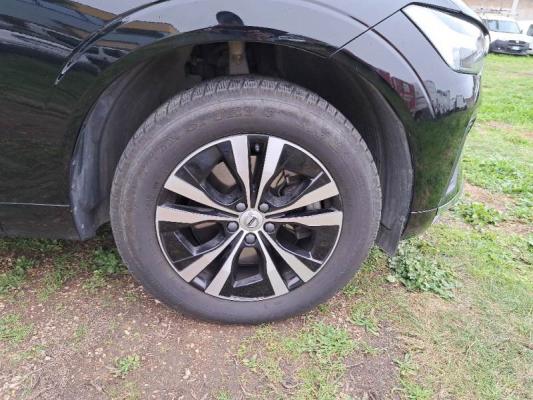 Volvo XC60  17